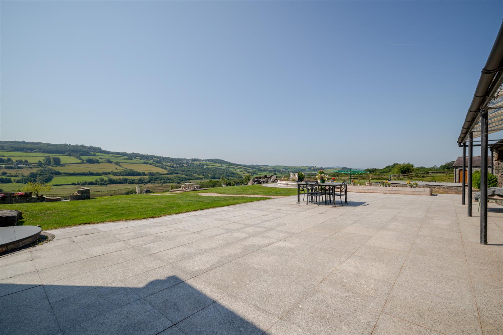 Pen Y Banc, Llangyndeyrn, Kidwelly, SA17 5ES